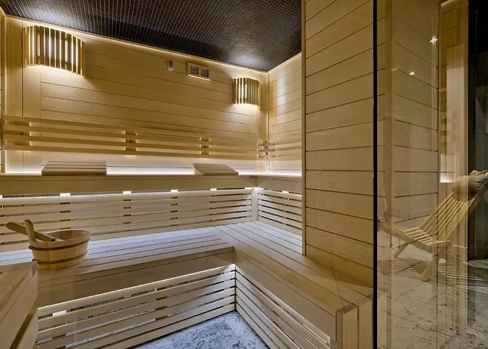Mak - Sauna, Centrum 3*