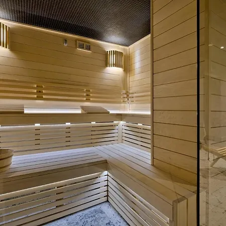 Mak - Sauna, Centrum 3*