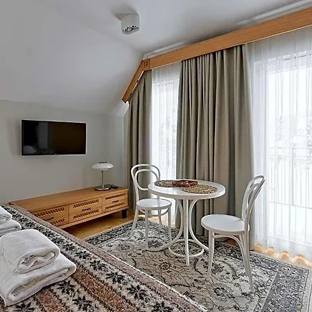 Mak - Sauna, Centrum 3*